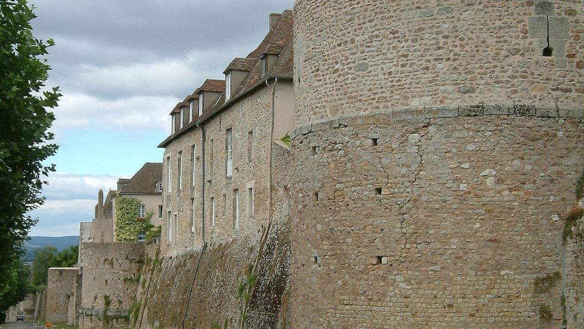 Autun remparts