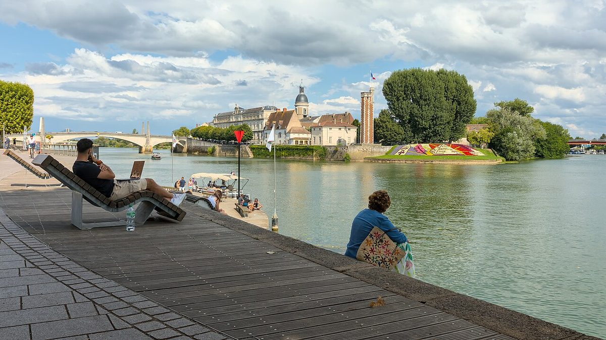Chalon-sur-Saône - Quai Gambetta