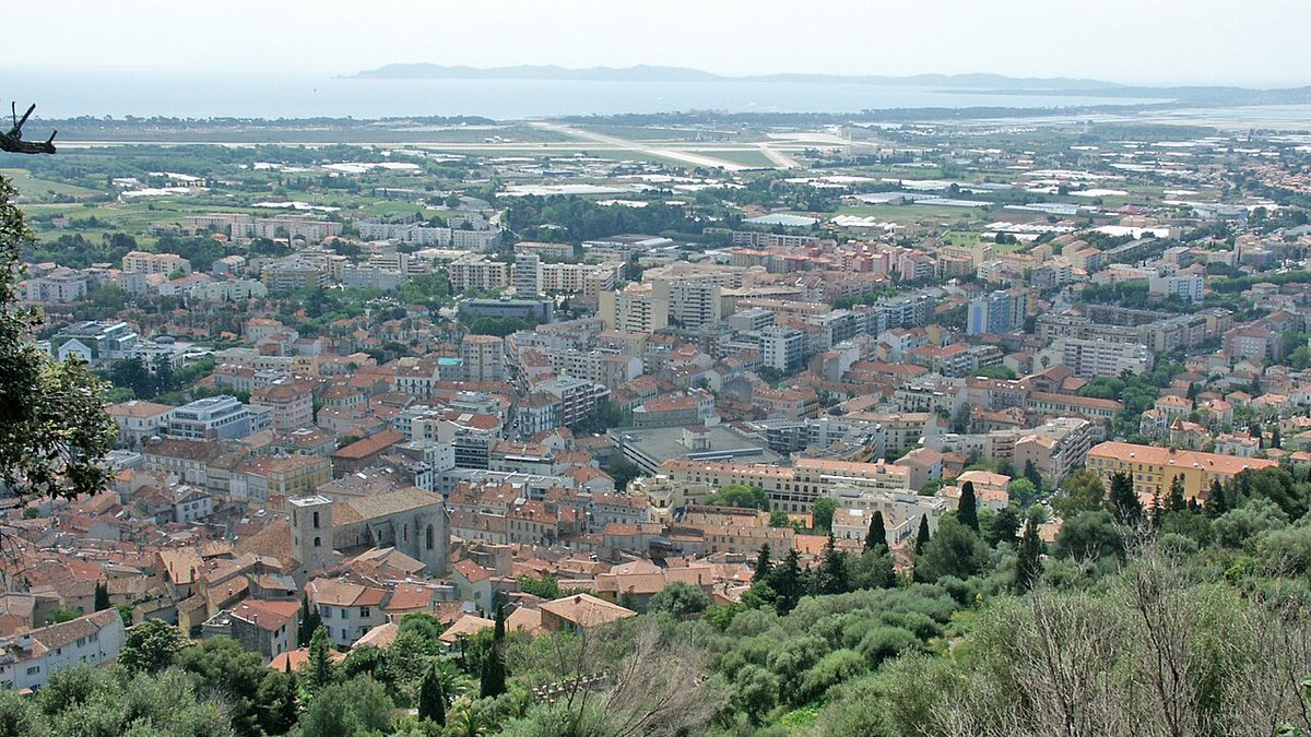 L'aéroport de Hyères-Porquerolles