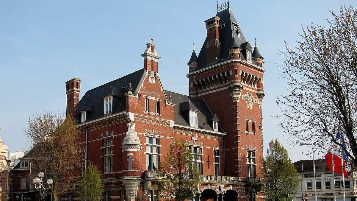 La madeleine hotel de ville