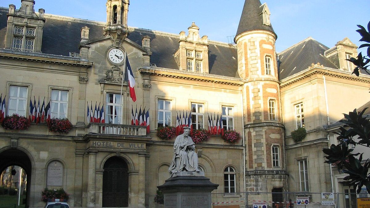 Melun - Hôtel de ville