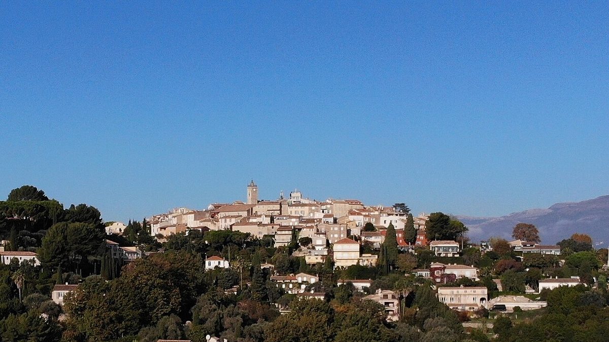 Vue de Mougins