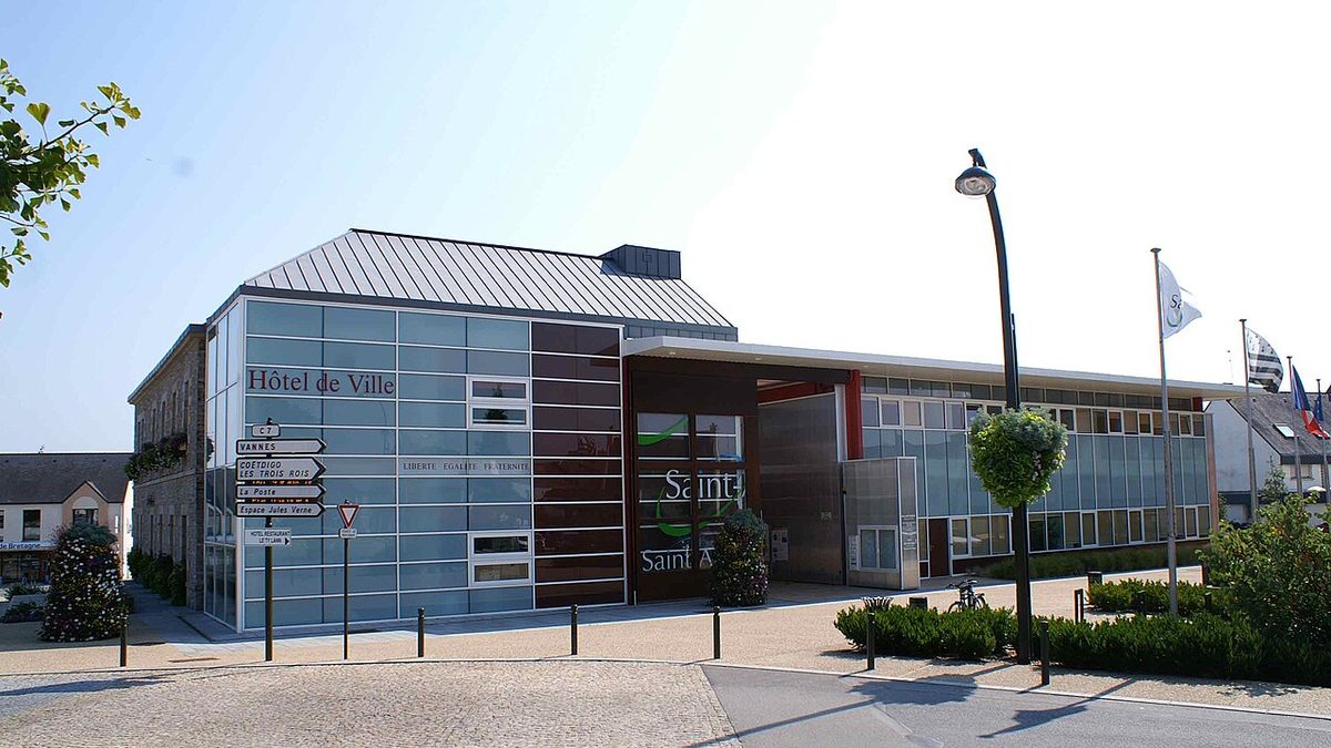 Mairie-Saint-Ave